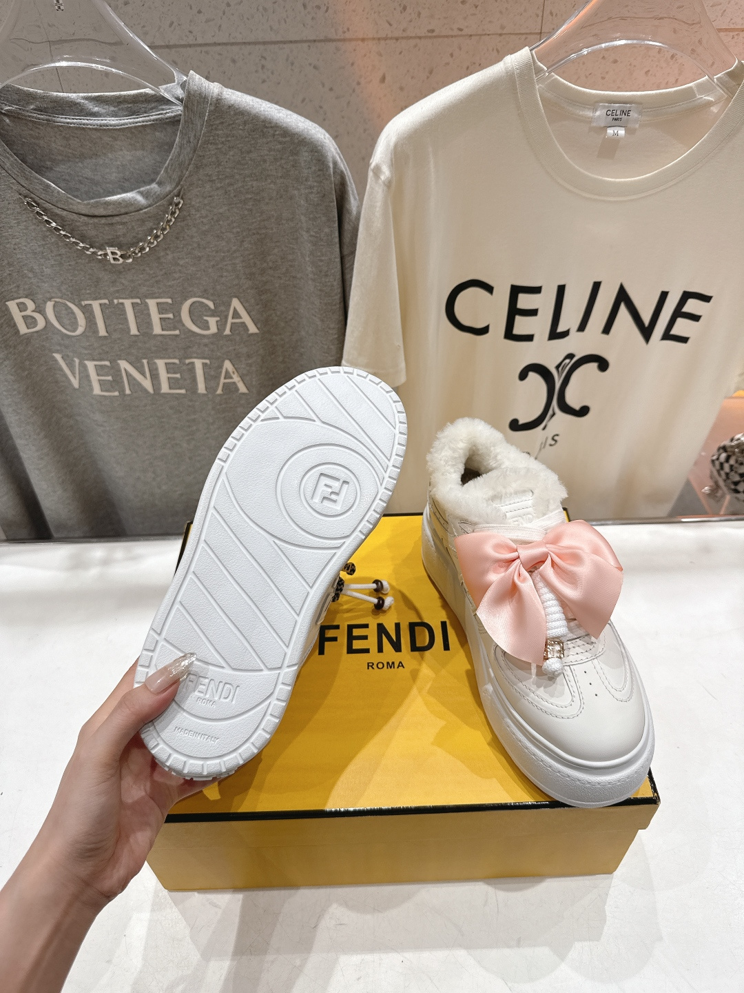 高版本出厂 毛里 Fendi/芬迪F029 2025ss冬季新款 First 1系列系带厚底羊毛里休闲运