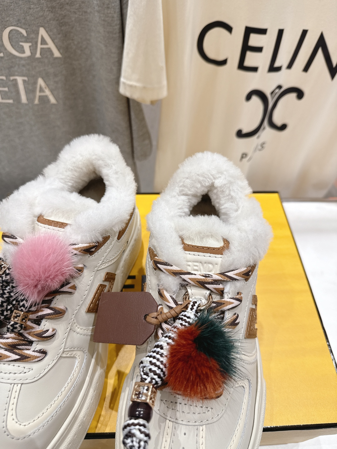 高版本出厂 毛里 Fendi/芬迪F029 2025ss冬季新款 First 1系列系带厚底羊毛里休闲运