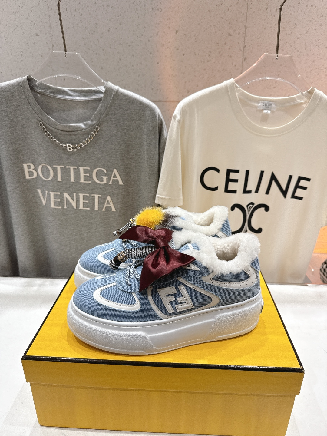 高版本出厂 毛里 Fendi/芬迪F029 2025ss冬季新款 First 1系列系带厚底羊毛里休闲运