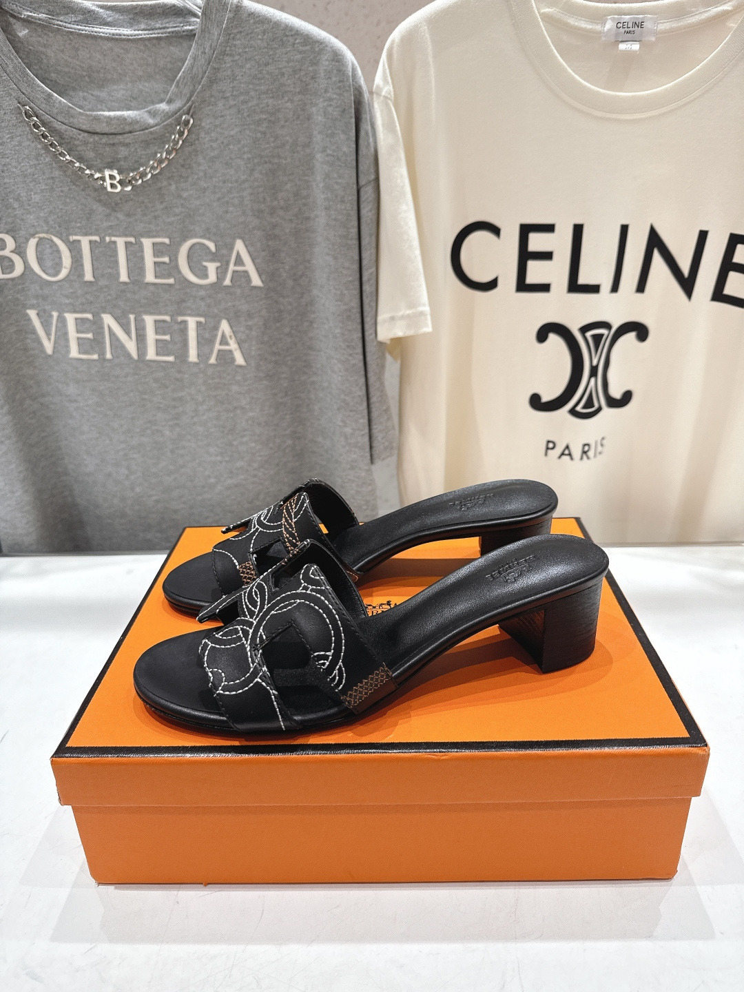 高版本出厂 高跟 HERMES*✈️爱马仕H家2026ss最新夏季升级版经典高跟H拖鞋🇮🇹度假旅游必备神