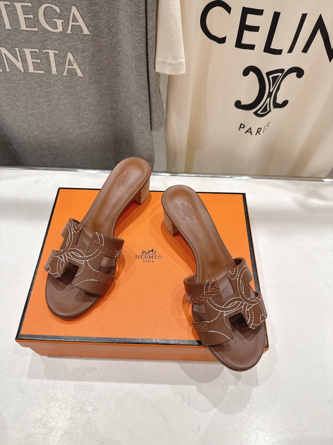 高版本出厂 高跟 HERMES*✈️爱马仕H家2026ss最新夏季升级版经典高跟H拖鞋🇮🇹度假旅游必备神