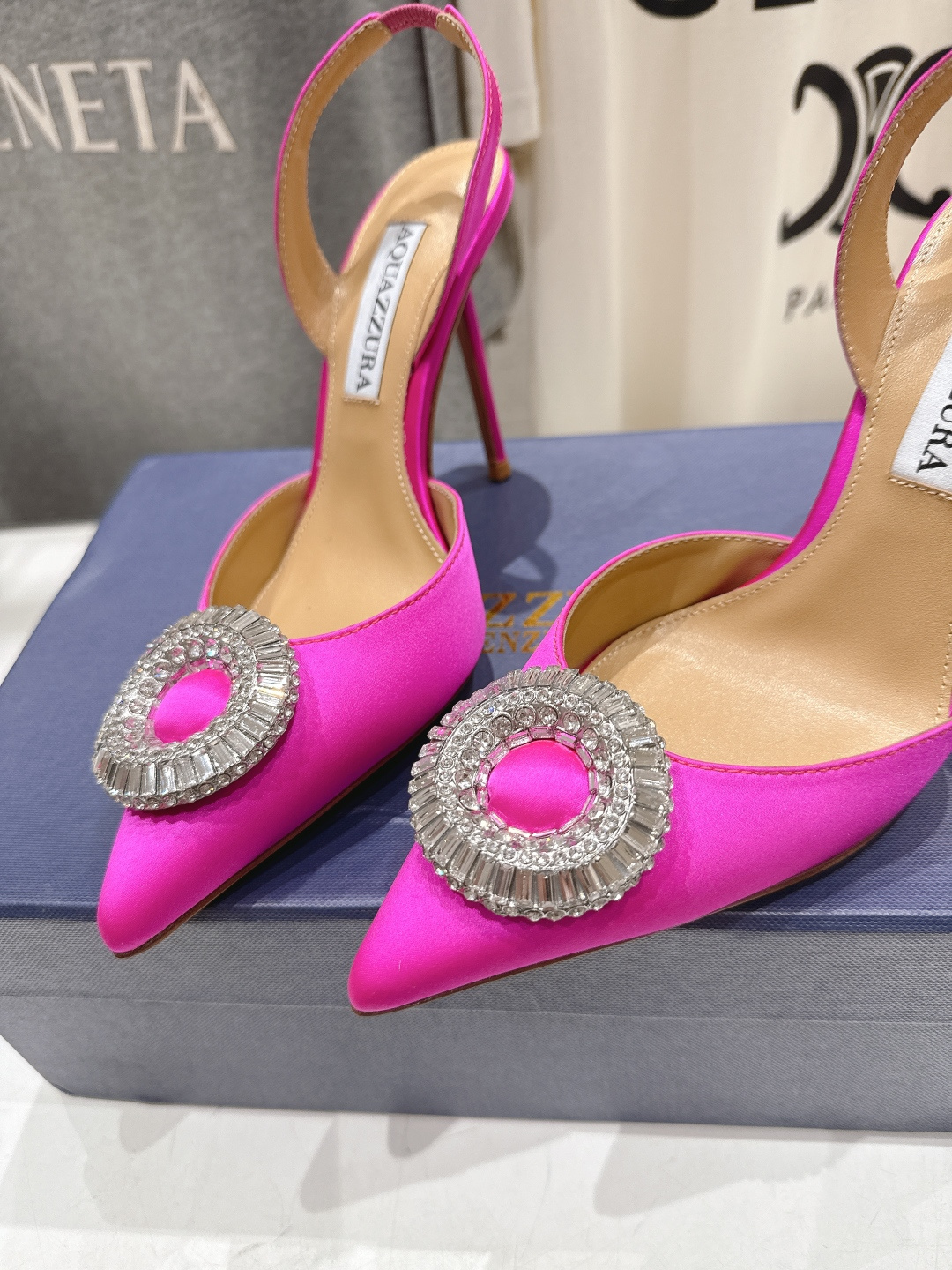 高版本出厂 AQUAZZURA～菠萝26ss/春夏全新水钻高跟鞋时装鞋单鞋凉鞋🥂【市场顶级版本】大热水钻