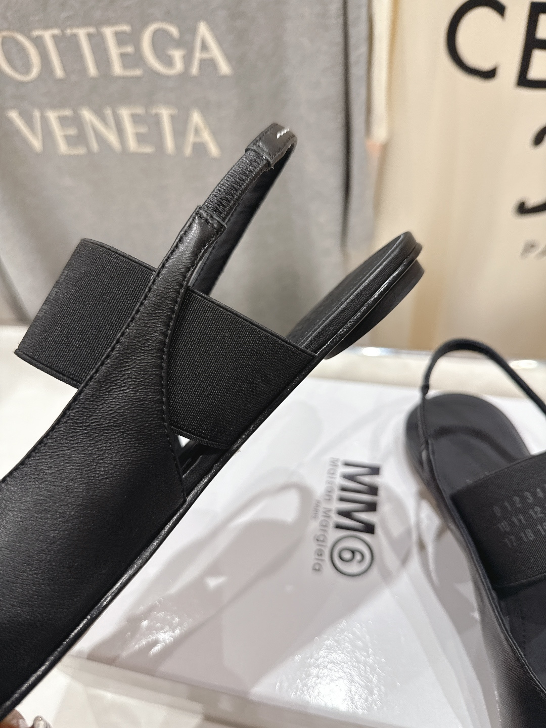 高版本出厂 MM6马吉拉F055 2026ss春夏新品玛丽珍平底鞋芭蕾舞鞋鱼嘴凉鞋舒适度不用说 肯定会很