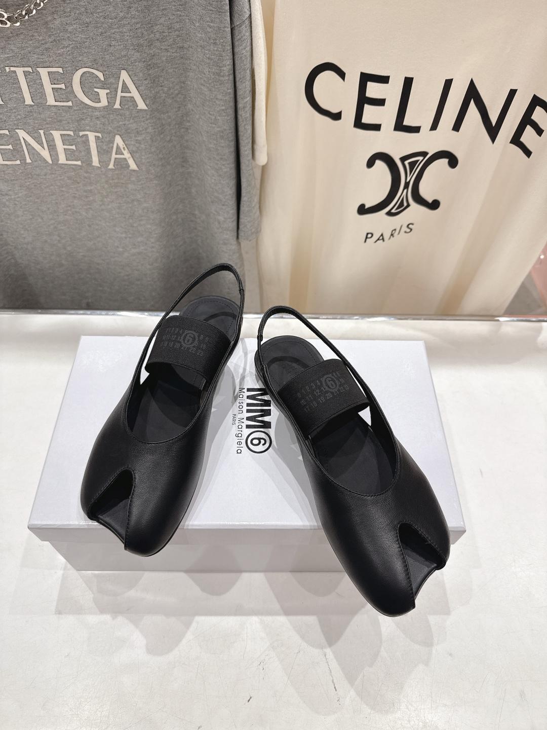 高版本出厂 MM6马吉拉F055 2026ss春夏新品玛丽珍平底鞋芭蕾舞鞋鱼嘴凉鞋舒适度不用说 肯定会很