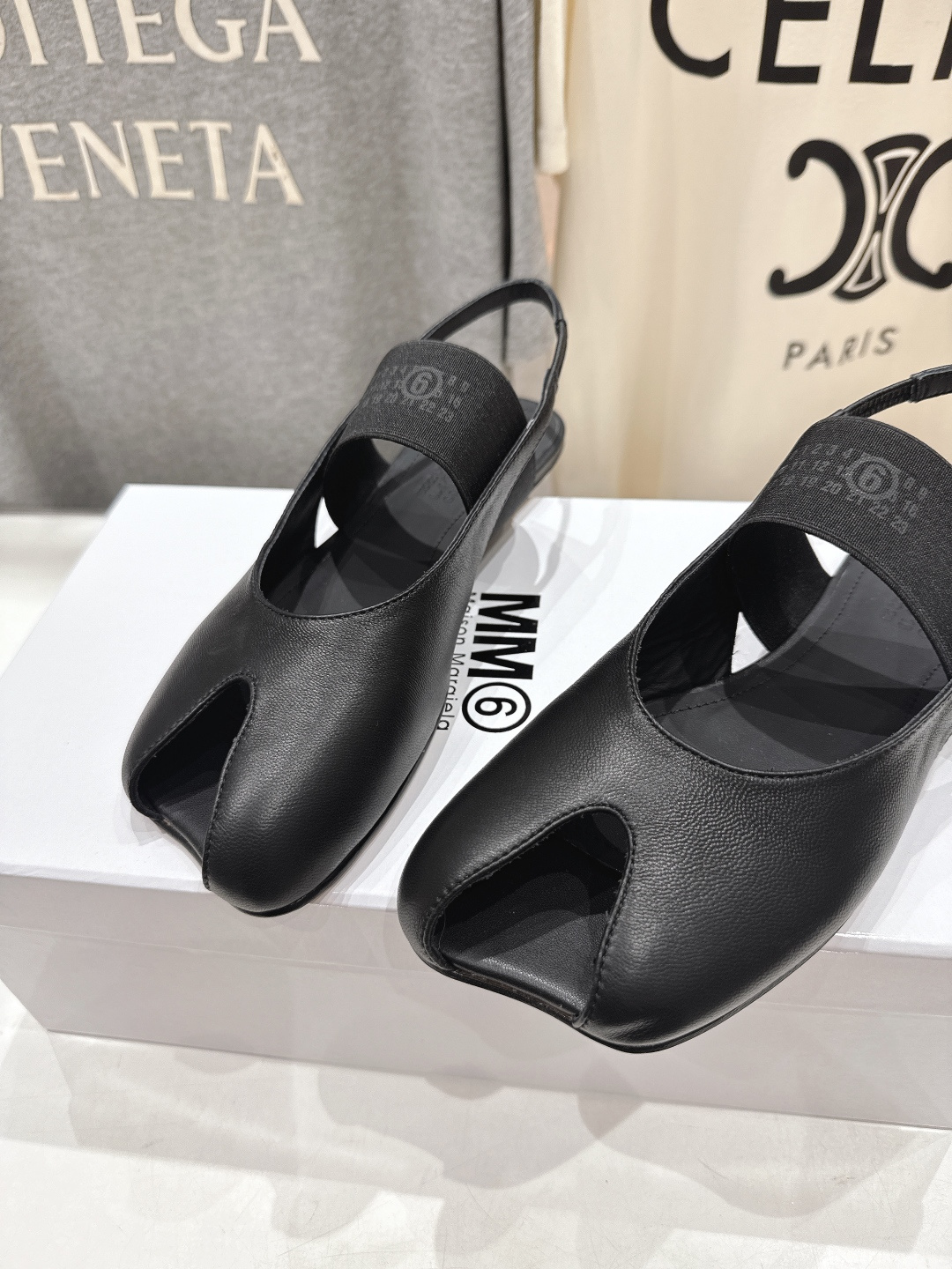 高版本出厂 MM6马吉拉F055 2026ss春夏新品玛丽珍平底鞋芭蕾舞鞋鱼嘴凉鞋舒适度不用说 肯定会很