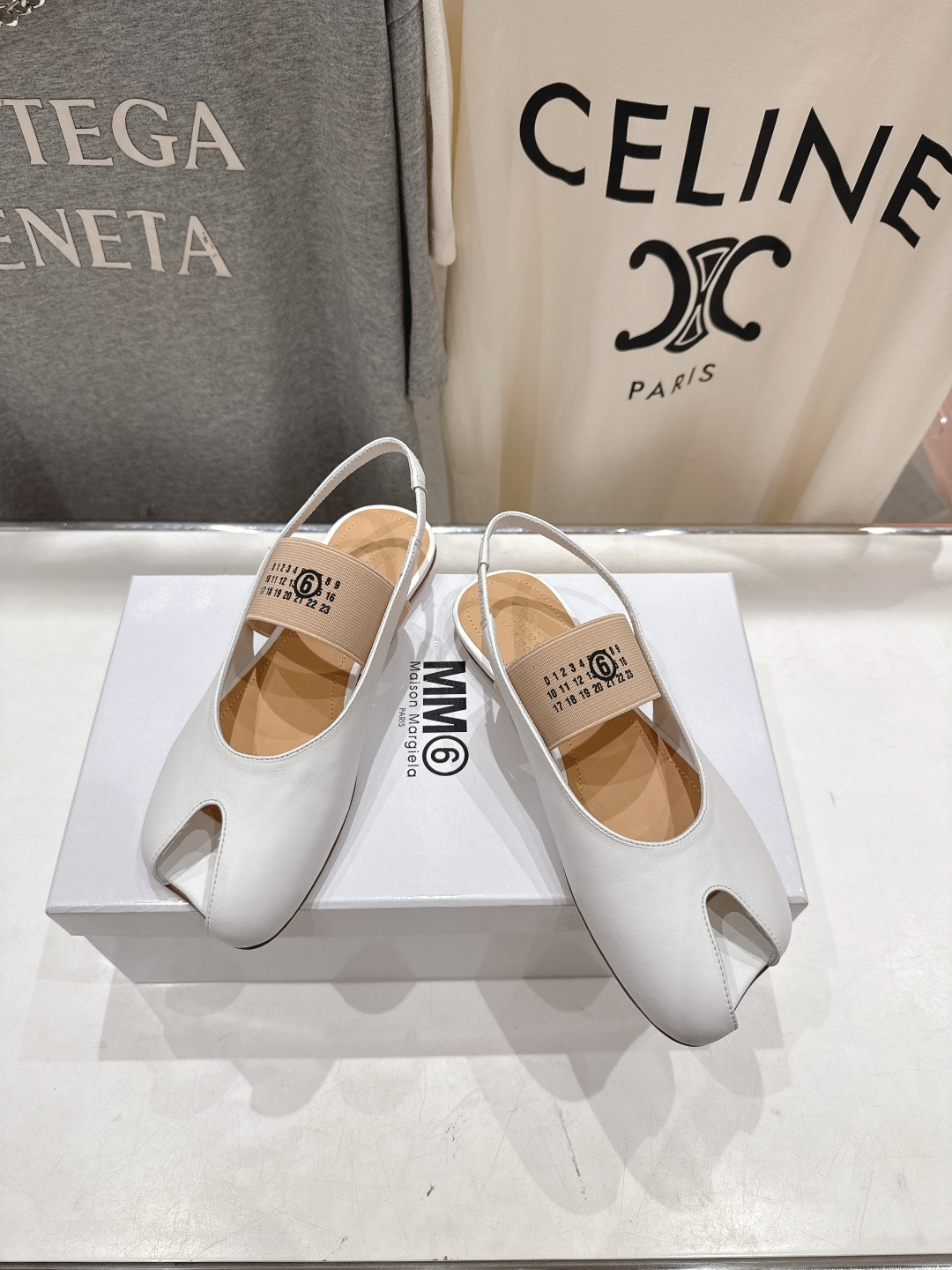 高版本出厂 MM6马吉拉F055 2026ss春夏新品玛丽珍平底鞋芭蕾舞鞋鱼嘴凉鞋舒适度不用说 肯定会很