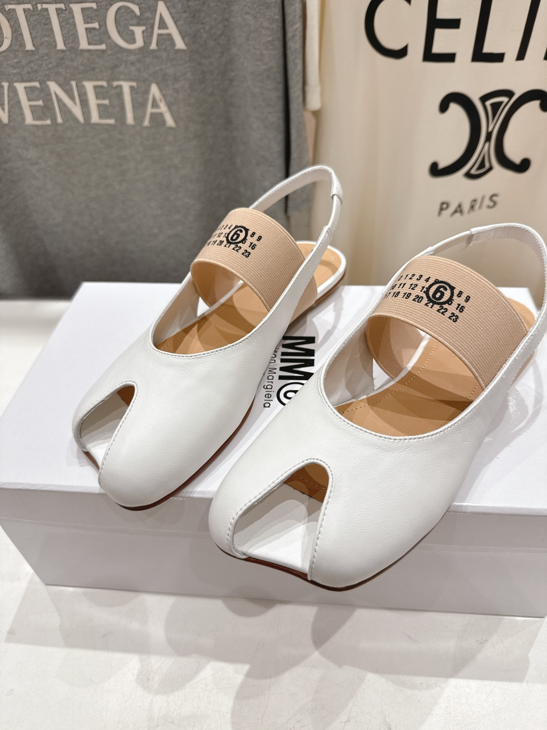 高版本出厂 MM6马吉拉F055 2026ss春夏新品玛丽珍平底鞋芭蕾舞鞋鱼嘴凉鞋舒适度不用说 肯定会很