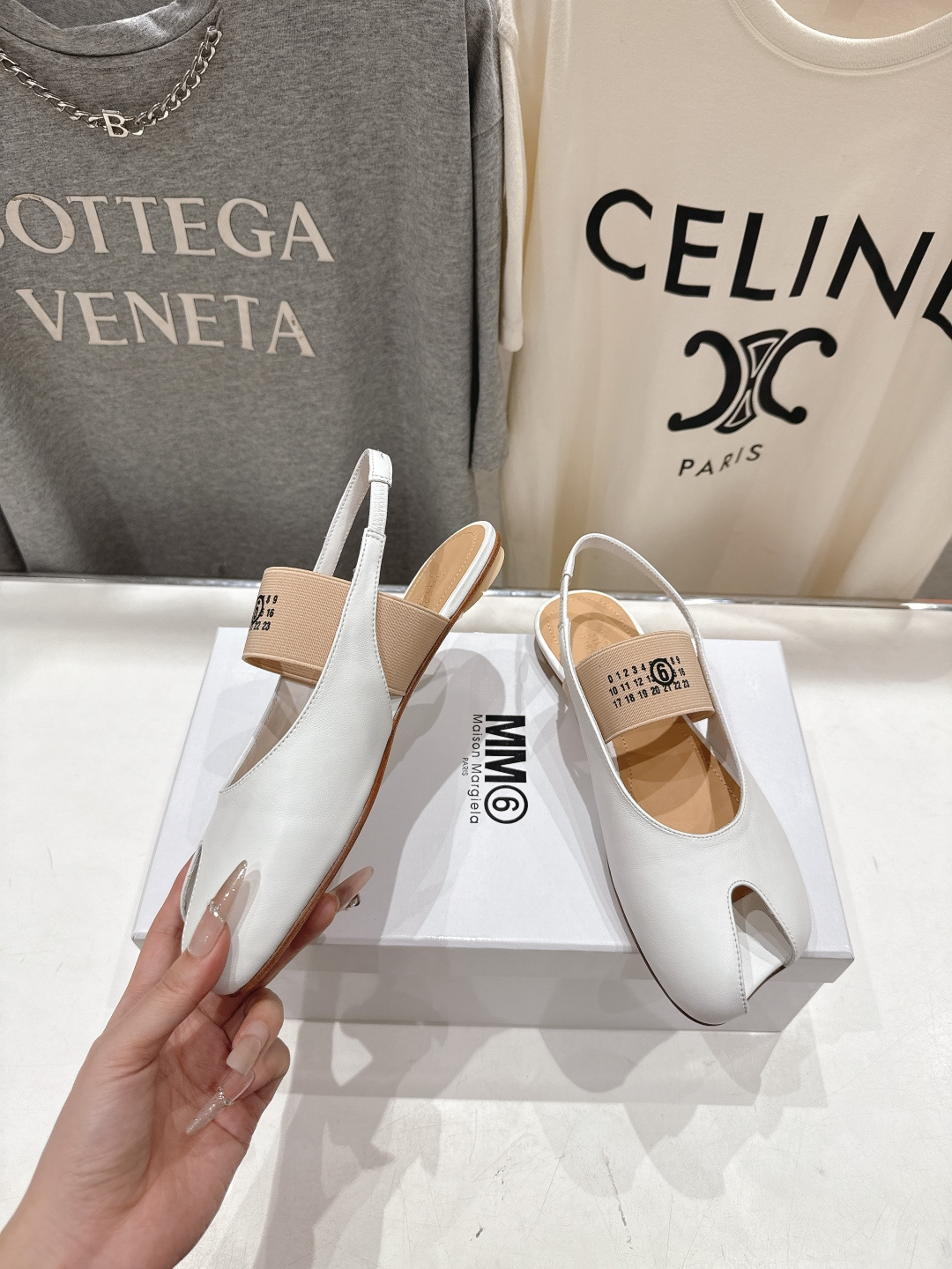 高版本出厂 MM6马吉拉F055 2026ss春夏新品玛丽珍平底鞋芭蕾舞鞋鱼嘴凉鞋舒适度不用说 肯定会很