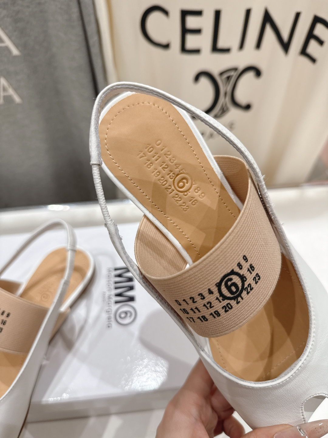 高版本出厂 MM6马吉拉F055 2026ss春夏新品玛丽珍平底鞋芭蕾舞鞋鱼嘴凉鞋舒适度不用说 肯定会很