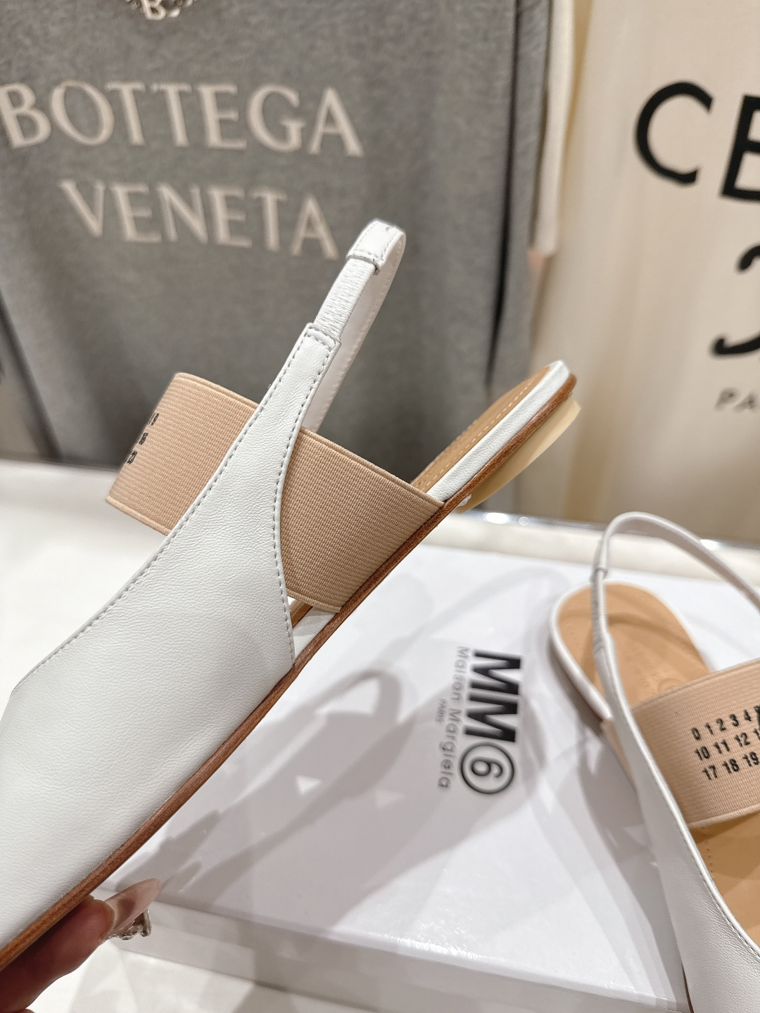 高版本出厂 MM6马吉拉F055 2026ss春夏新品玛丽珍平底鞋芭蕾舞鞋鱼嘴凉鞋舒适度不用说 肯定会很