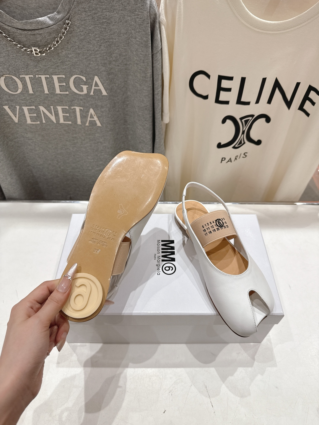 高版本出厂 MM6马吉拉F055 2026ss春夏新品玛丽珍平底鞋芭蕾舞鞋鱼嘴凉鞋舒适度不用说 肯定会很