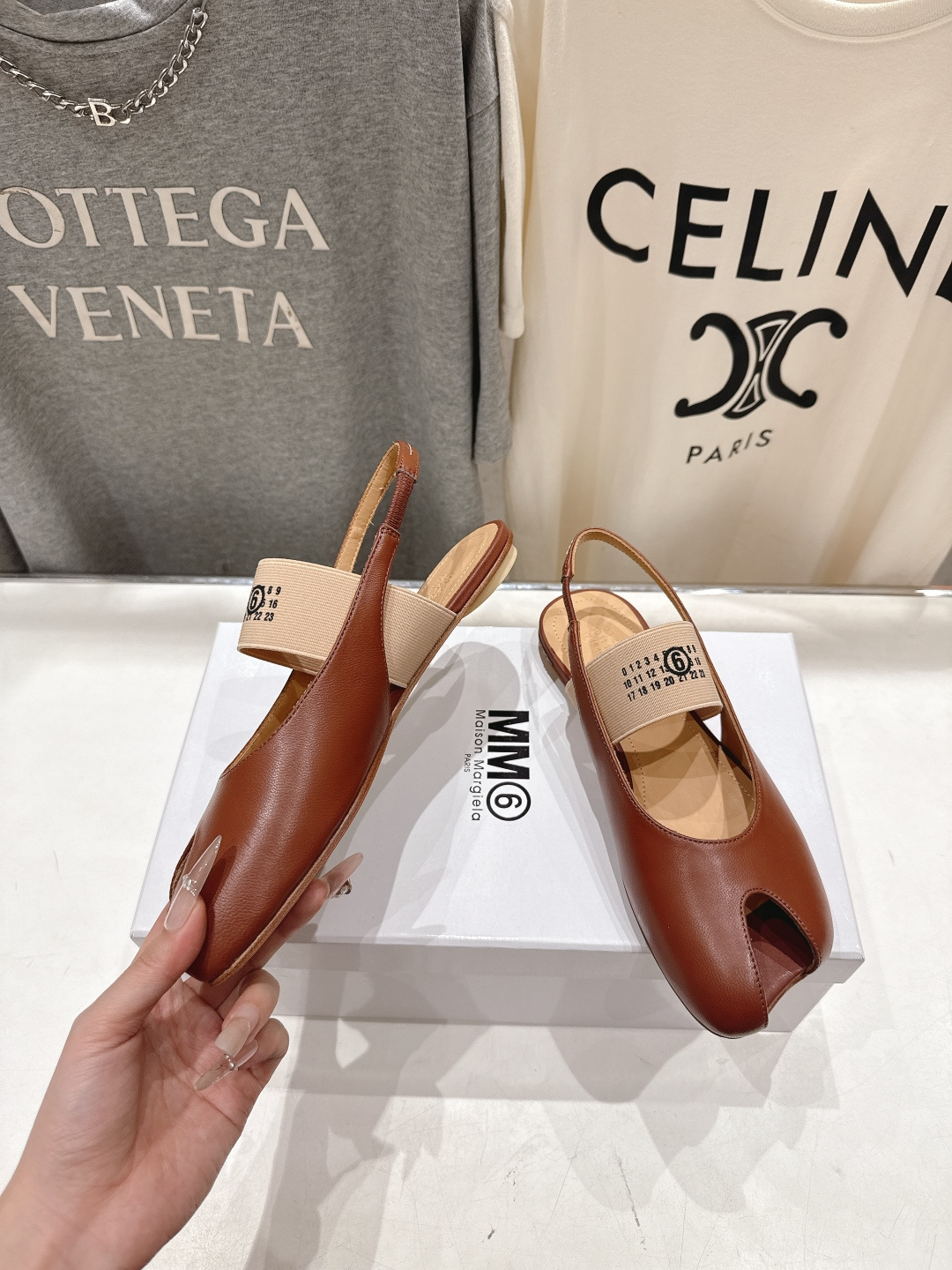 高版本出厂 MM6马吉拉F055 2026ss春夏新品玛丽珍平底鞋芭蕾舞鞋鱼嘴凉鞋舒适度不用说 肯定会很