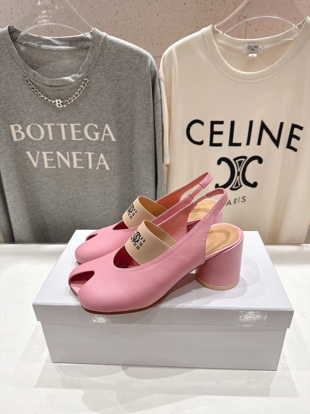 高版本出厂 MM6马吉拉F055 2026ss春夏新品玛丽珍高跟鞋芭蕾舞鞋鱼嘴凉鞋舒适度不用说 肯定会很