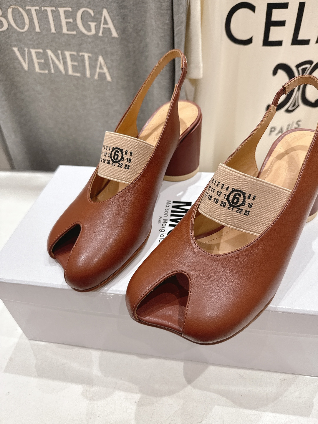 高版本出厂 MM6马吉拉F055 2026ss春夏新品玛丽珍高跟鞋芭蕾舞鞋鱼嘴凉鞋舒适度不用说 肯定会很