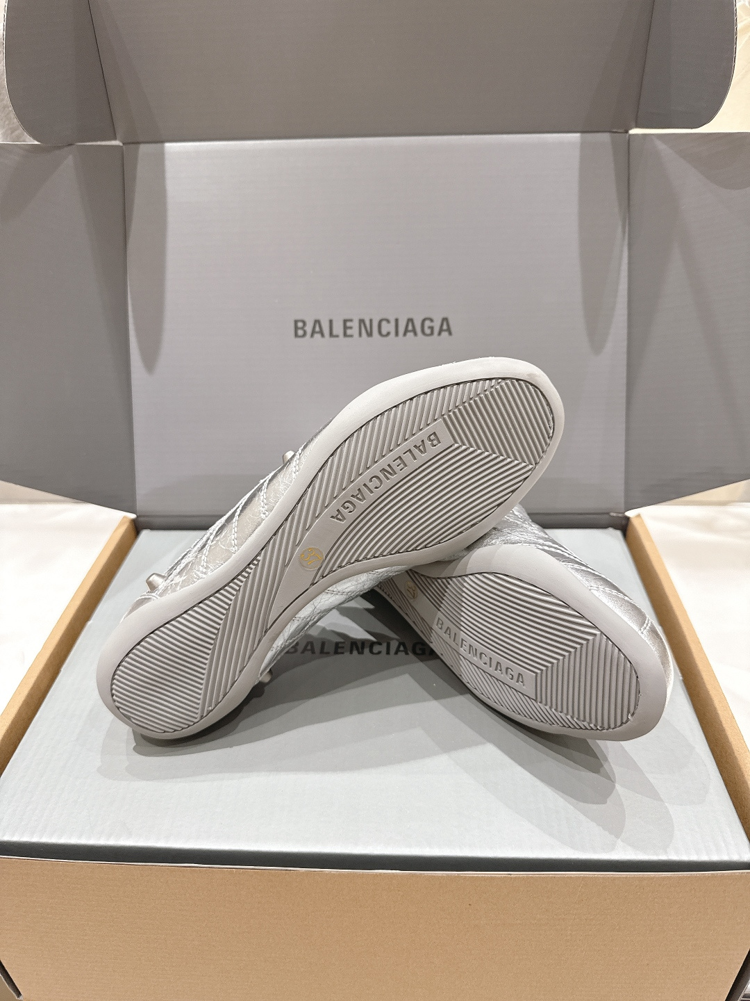 高版本出厂 莞货Balenciaga/巴黎世家F028 2026ss早春新款复古风休闲运动鞋德训鞋以复古