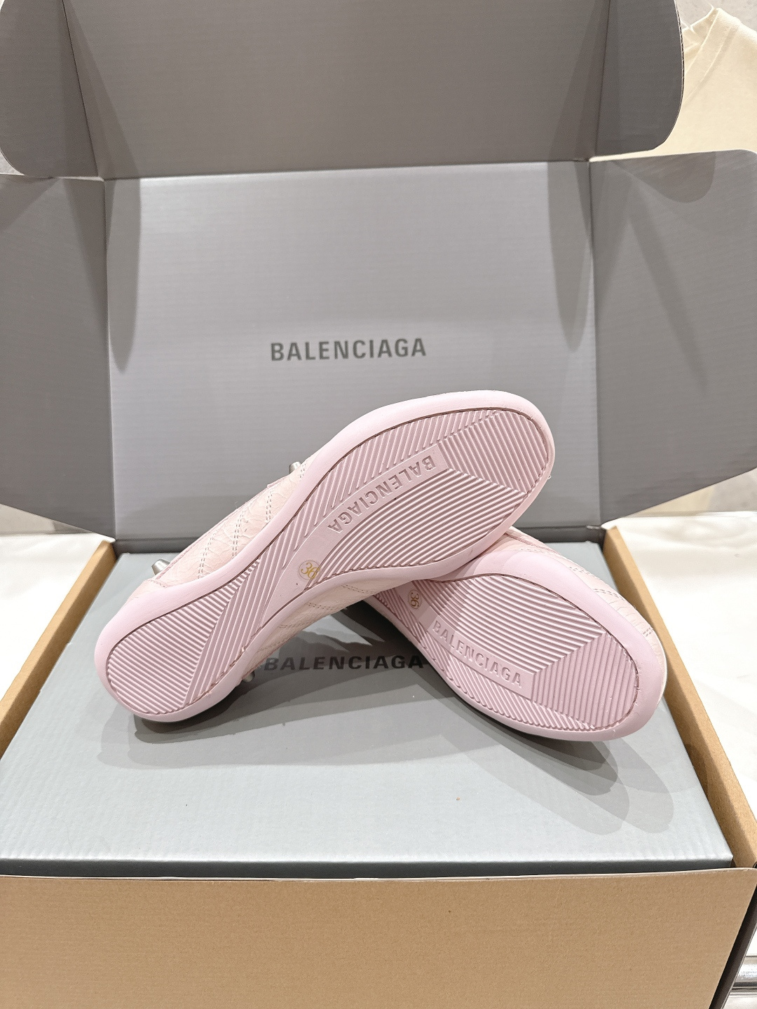 高版本出厂 莞货Balenciaga/巴黎世家F028 2026ss早春新款复古风休闲运动鞋德训鞋以复古