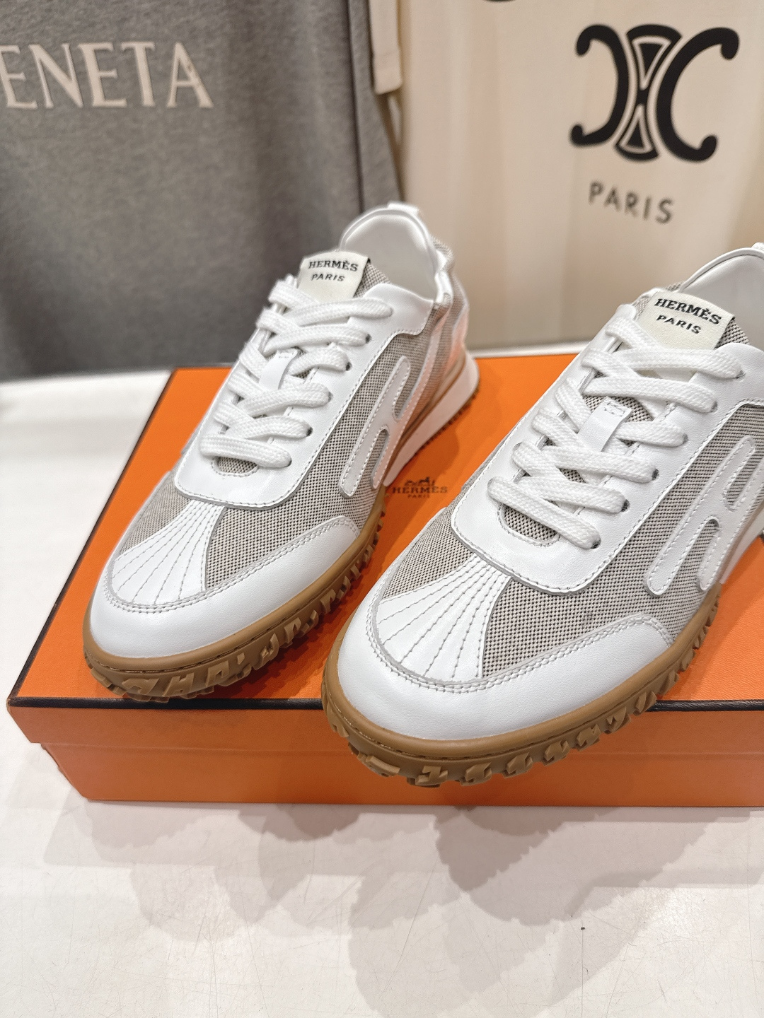 高版本出厂 情侣款 Hermes 2026ss新款爱马仕F032 In系列系带阿甘鞋德训鞋休闲运动鞋原版