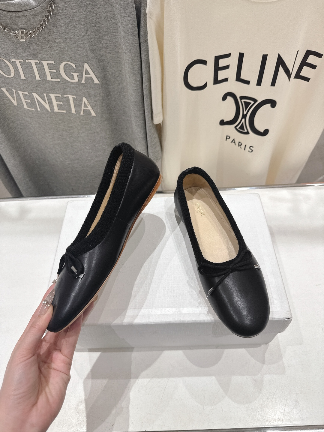高版本出厂 CELINE*赛琳F018 2026ss早春新款玛丽珍平底乐福鞋单鞋网红爆款来袭！各大网红抢