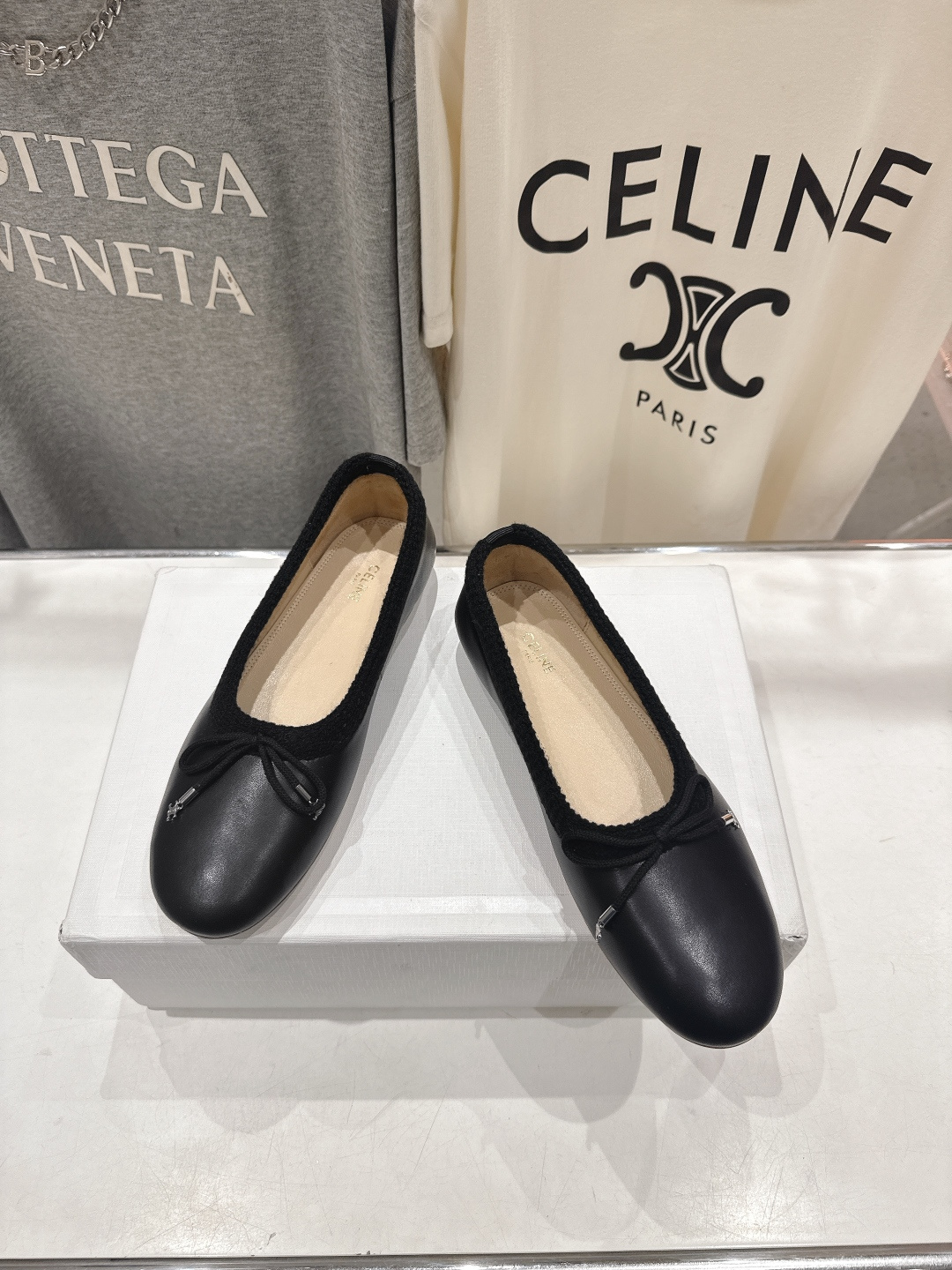 高版本出厂 CELINE*赛琳F018 2026ss早春新款玛丽珍平底乐福鞋单鞋网红爆款来袭！各大网红抢