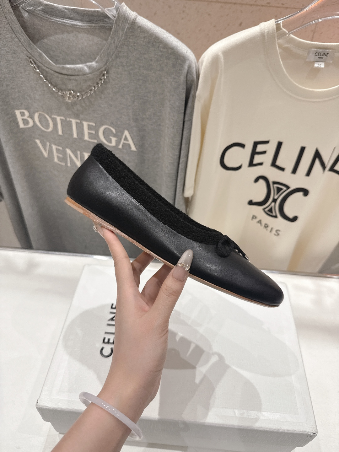 高版本出厂 CELINE*赛琳F018 2026ss早春新款玛丽珍平底乐福鞋单鞋网红爆款来袭！各大网红抢