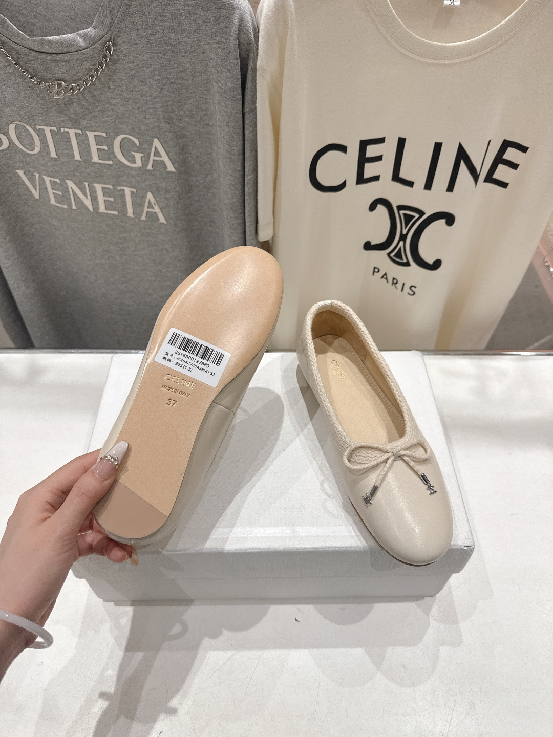 高版本出厂 CELINE*赛琳F018 2026ss早春新款玛丽珍平底乐福鞋单鞋网红爆款来袭！各大网红抢