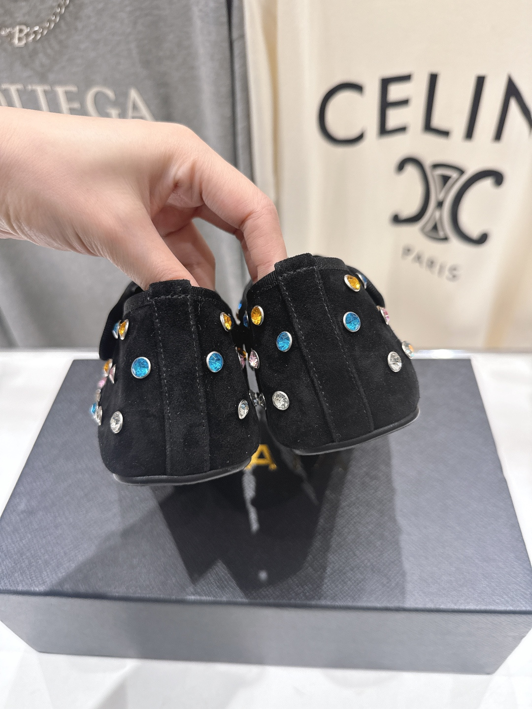 高版本出厂 独家新品 Alaia 阿莱亚F016 2026ss/走秀款带钻平底玛丽珍芭蕾舞鞋 最近超火的