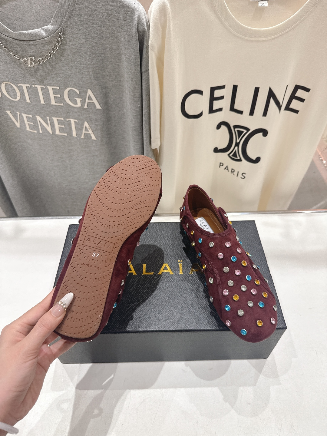 高版本出厂 独家新品 Alaia 阿莱亚F016 2026ss/走秀款带钻平底玛丽珍芭蕾舞鞋 最近超火的