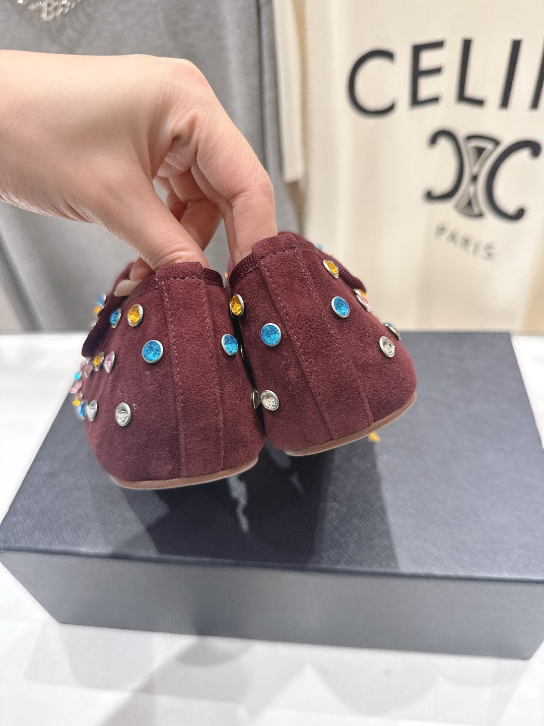 高版本出厂 独家新品 Alaia 阿莱亚F016 2026ss/走秀款带钻平底玛丽珍芭蕾舞鞋 最近超火的