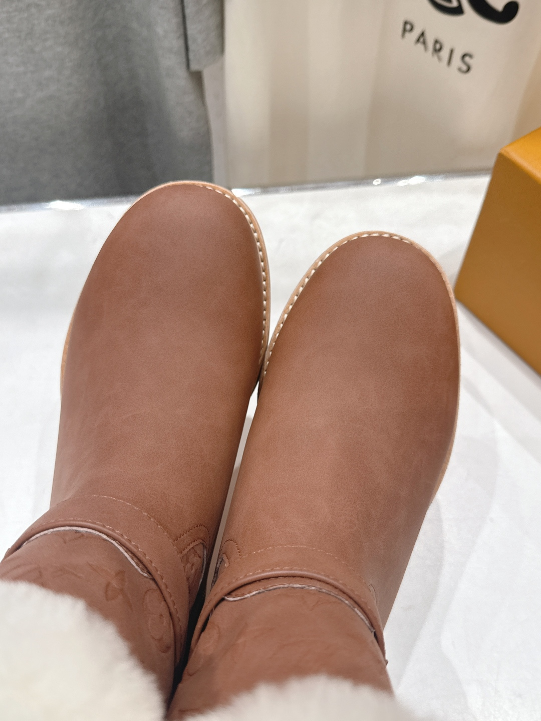 高版本出厂 LOUIS VUITTON ss25 LV驴牌秋冬新款厚底雪地靴保暖短靴LV冬季滑雪系列Mo