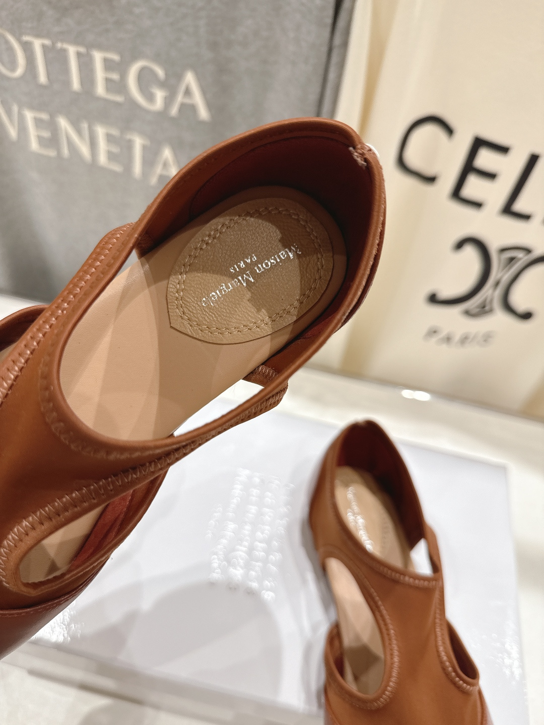 高版本出厂 MM6【Maison Magical】马吉拉26ss春夏新品文艺复古风一脚蹬平底分趾鞋懒人鞋