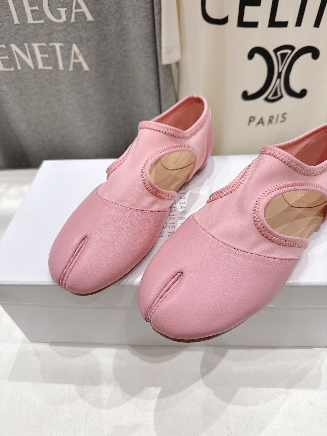 高版本出厂 MM6【Maison Magical】马吉拉26ss春夏新品文艺复古风一脚蹬平底分趾鞋懒人鞋