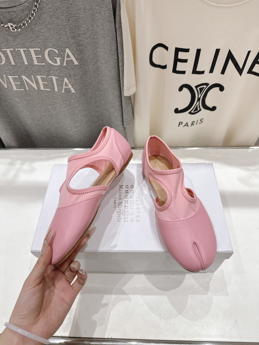 高版本出厂 MM6【Maison Magical】马吉拉26ss春夏新品文艺复古风一脚蹬平底分趾鞋懒人鞋