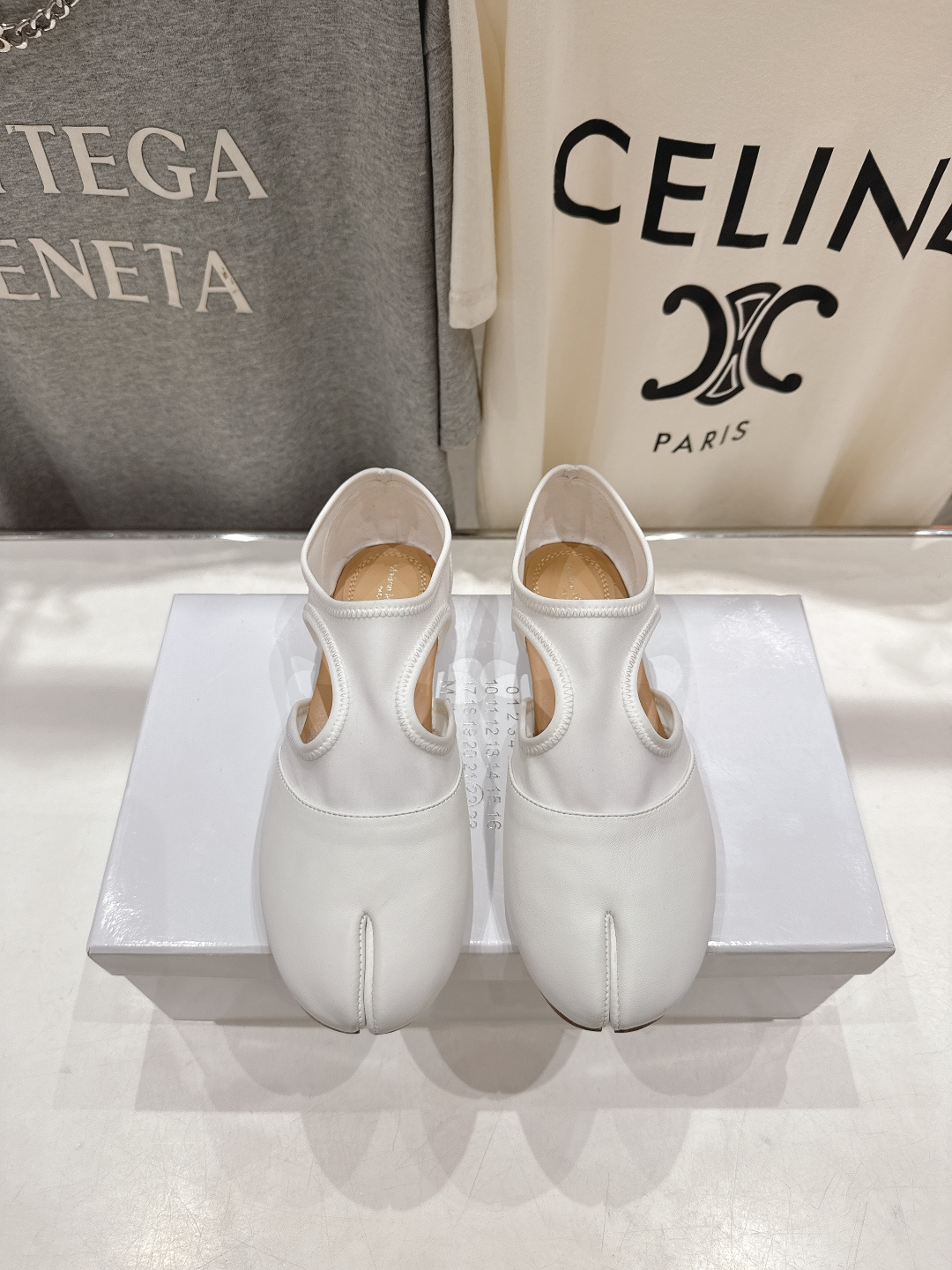 高版本出厂 MM6【Maison Magical】马吉拉26ss春夏新品文艺复古风一脚蹬平底分趾鞋懒人鞋