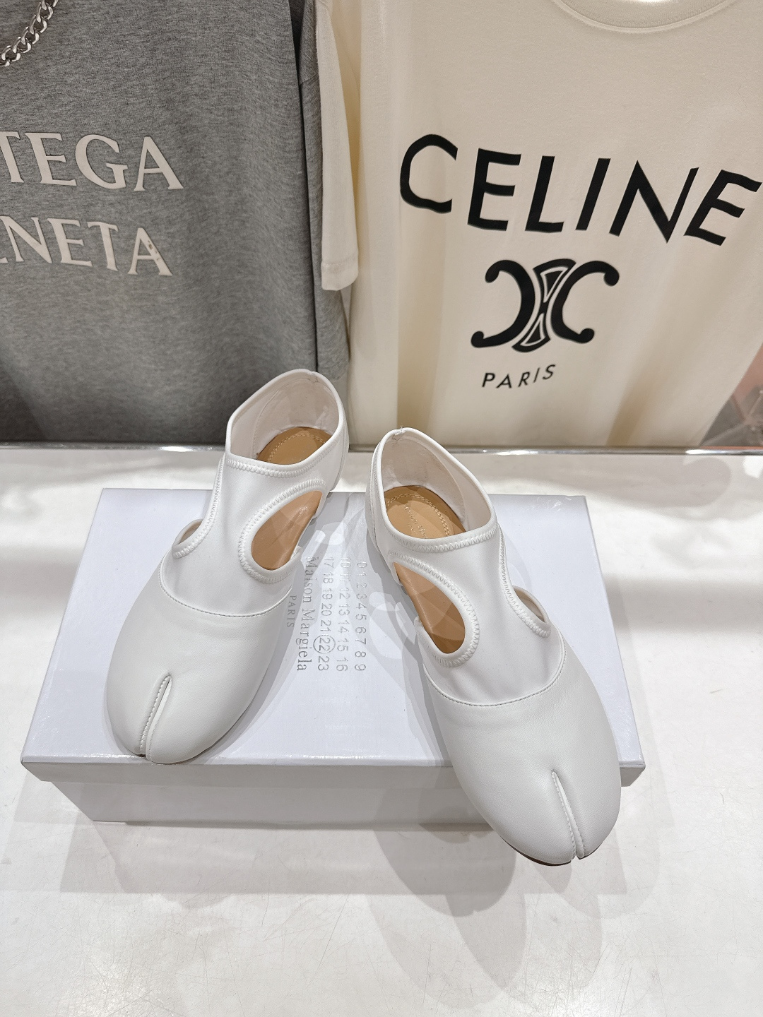 高版本出厂 MM6【Maison Magical】马吉拉26ss春夏新品文艺复古风一脚蹬平底分趾鞋懒人鞋