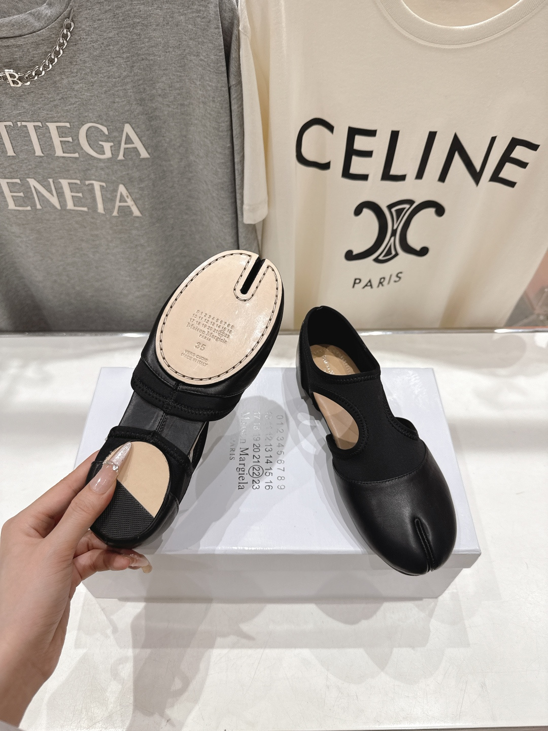 高版本出厂 MM6【Maison Magical】马吉拉26ss春夏新品文艺复古风一脚蹬平底分趾鞋懒人鞋