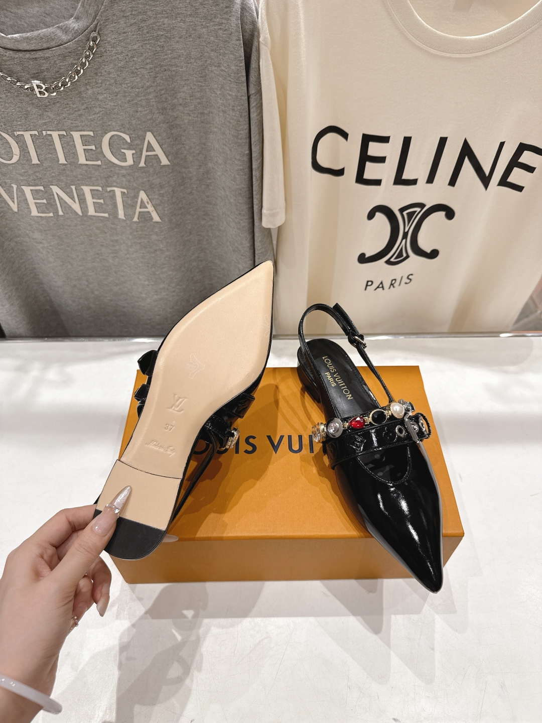 高版本出厂 Louis Vuitton ss26 new arrival LV驴牌春夏系列新款尖头平底凉