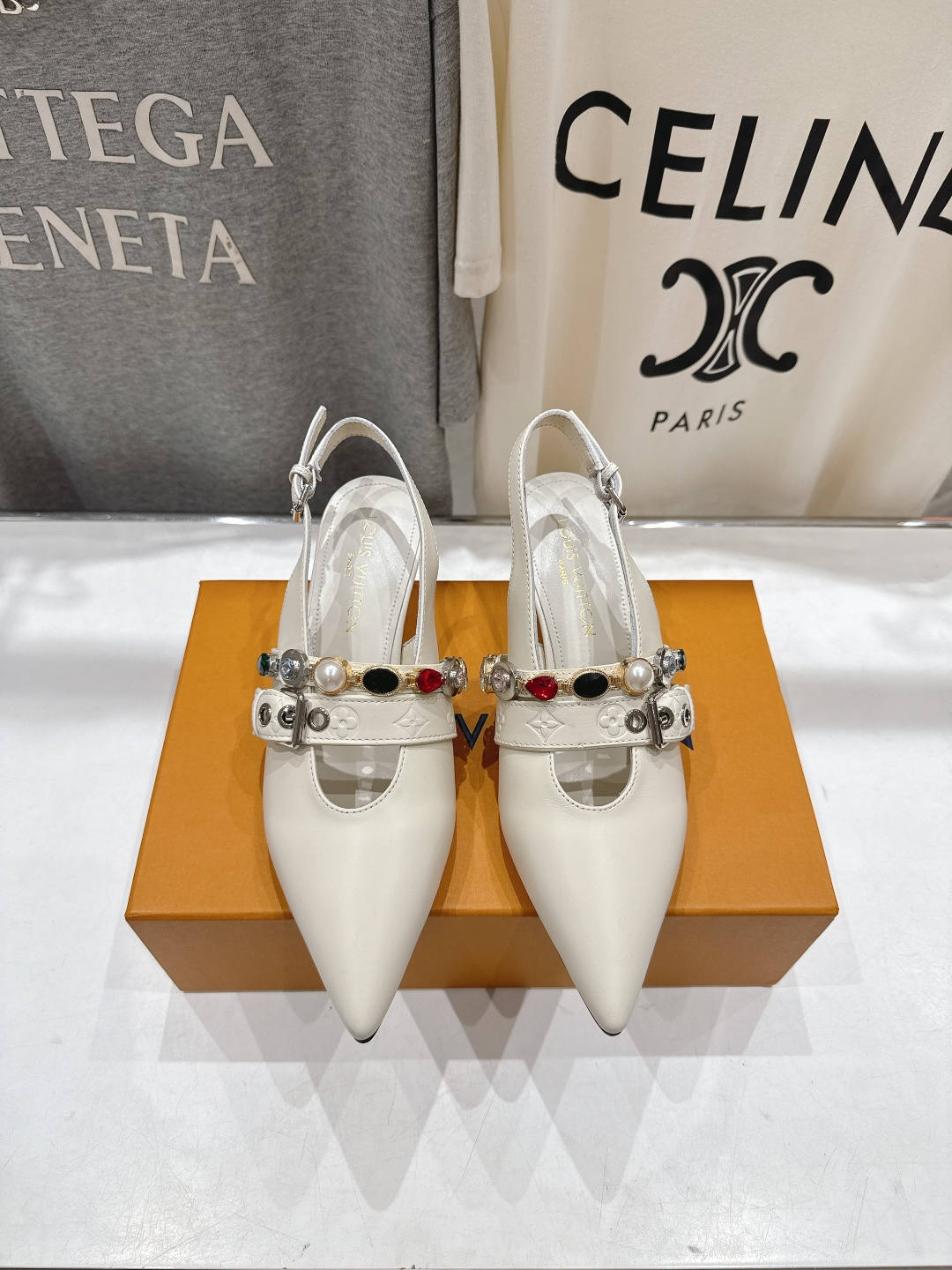 高版本出厂 Louis Vuitton ss26 new arrival LV驴牌春夏系列新款尖头高跟凉