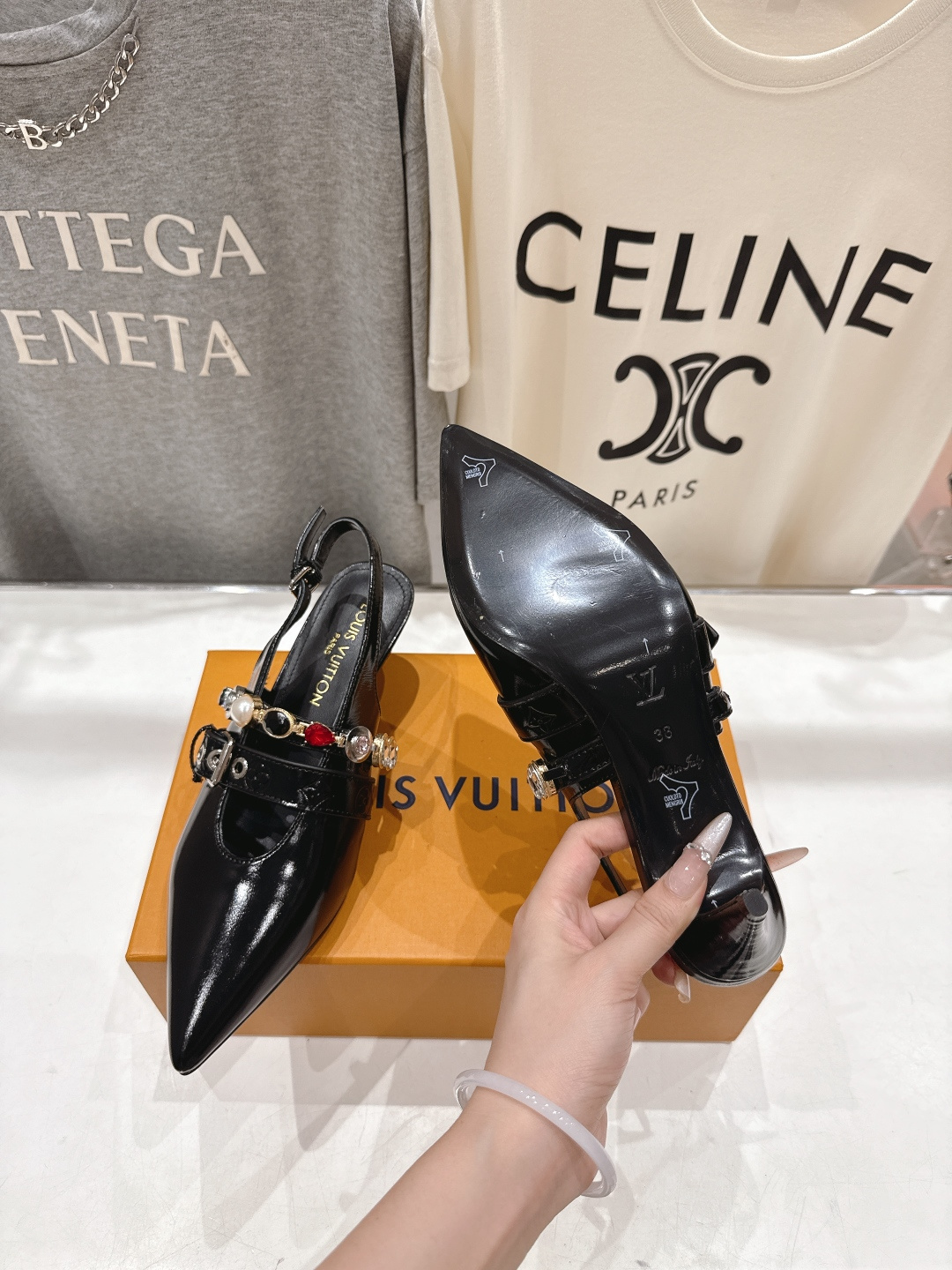 高版本出厂 Louis Vuitton ss26 new arrival LV驴牌春夏系列新款尖头高跟凉