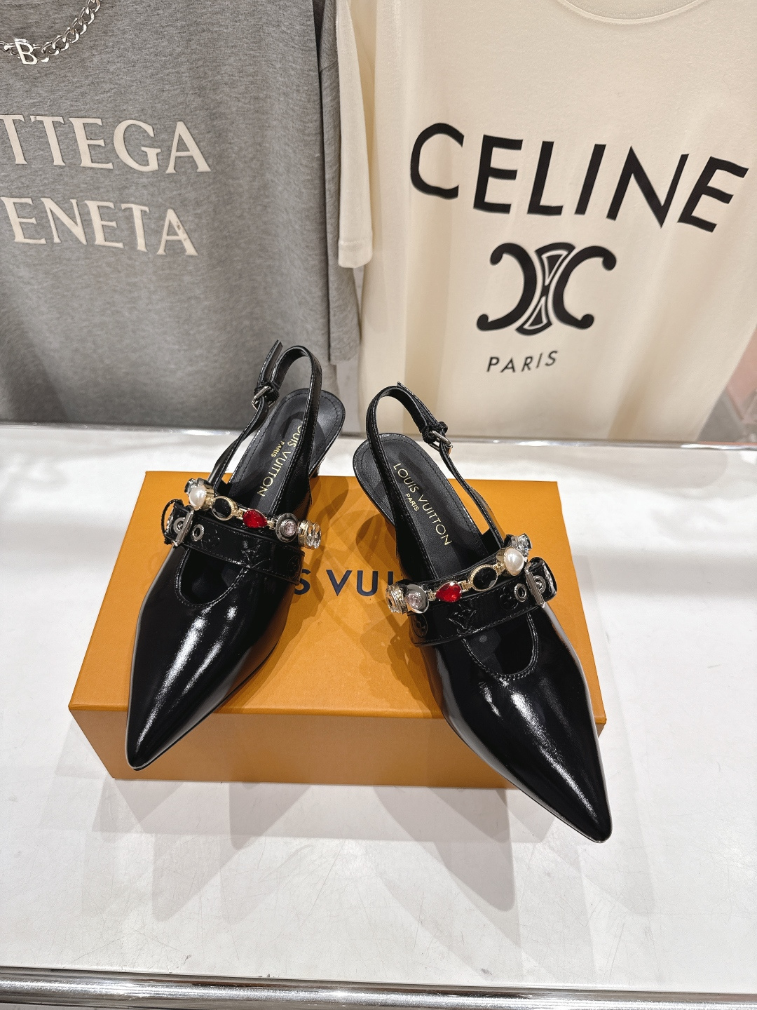 高版本出厂 Louis Vuitton ss26 new arrival LV驴牌春夏系列新款尖头高跟凉