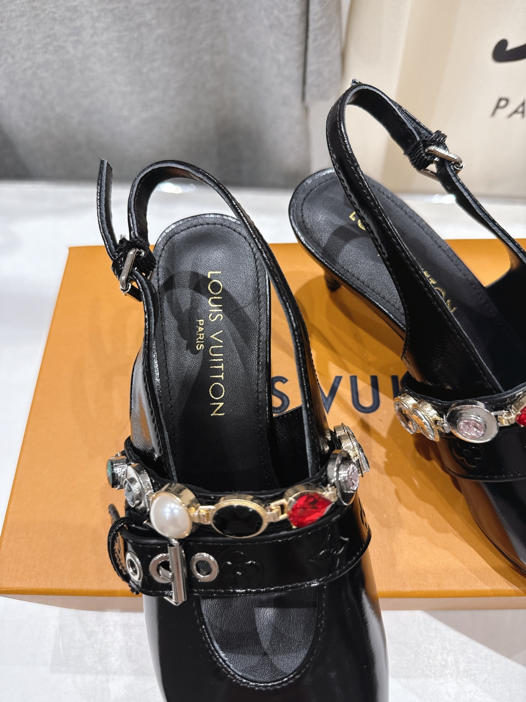 高版本出厂 Louis Vuitton ss26 new arrival LV驴牌春夏系列新款尖头高跟凉