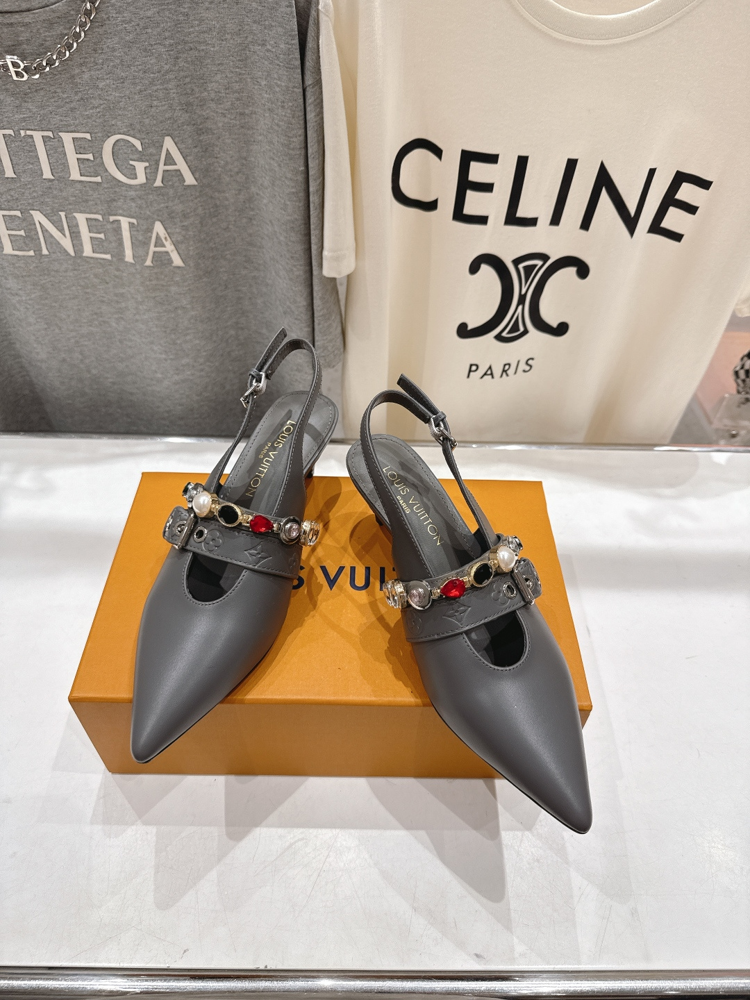 高版本出厂 Louis Vuitton ss26 new arrival LV驴牌春夏系列新款尖头高跟凉