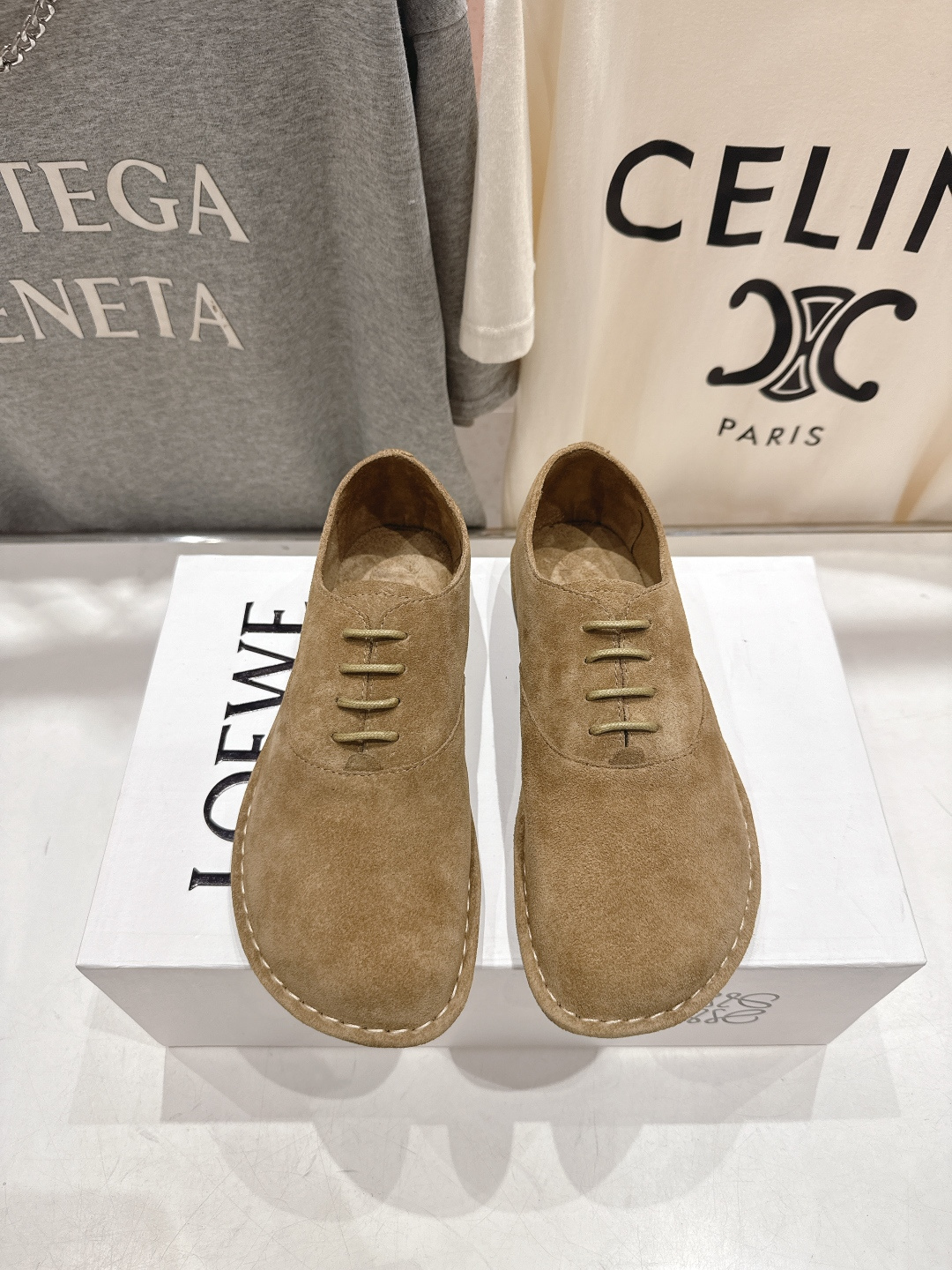 高版本出厂 LOEWE/罗意威F036 2026ss早春新款平底鞋乐福鞋单鞋非常舒服的平底鞋，极简设计理