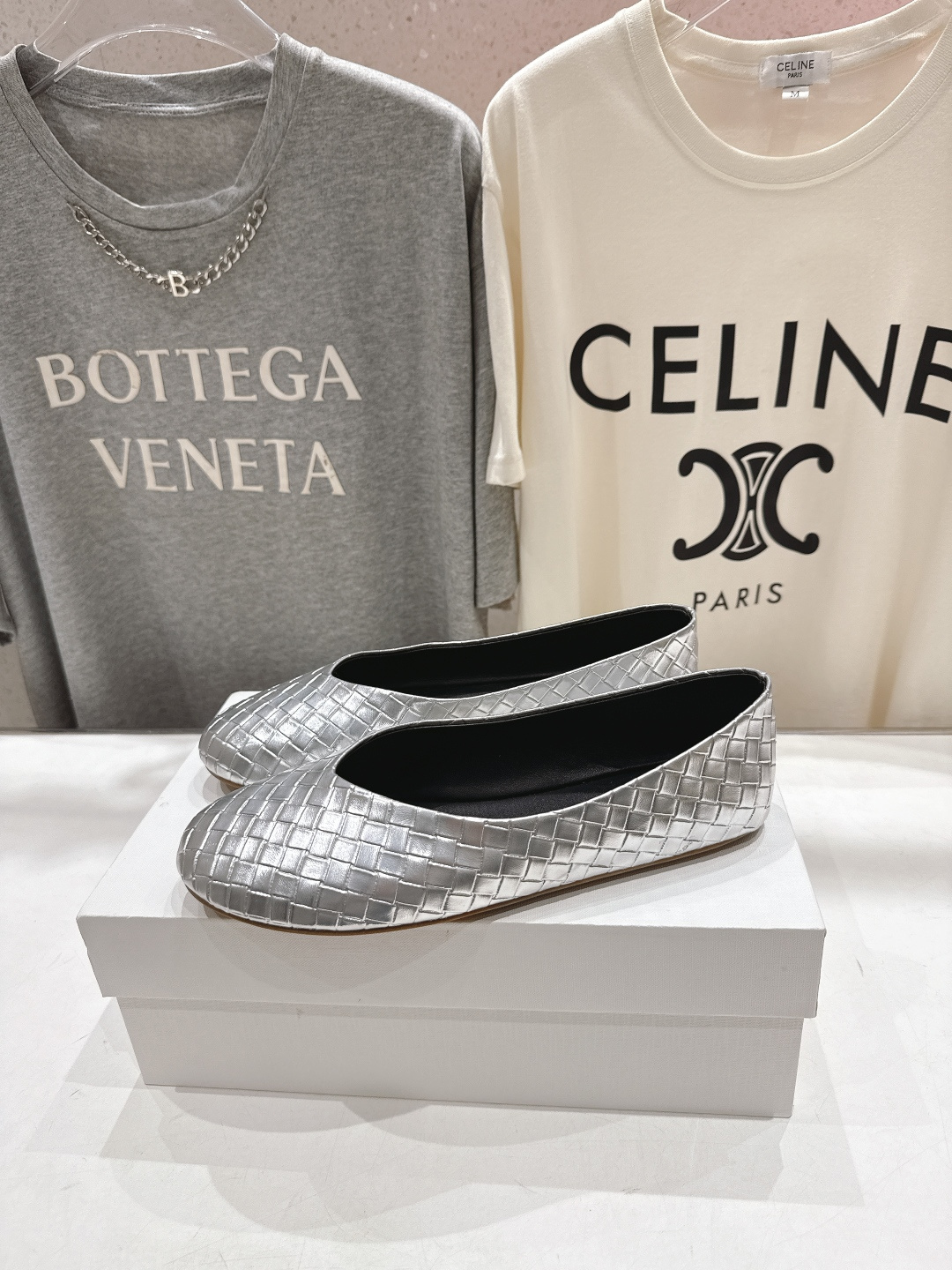 高版本出厂 The Row 2026ss早春新品爆款平底玛丽珍乐福鞋一脚蹬单鞋复古穆勒鞋非常舒服的一款平