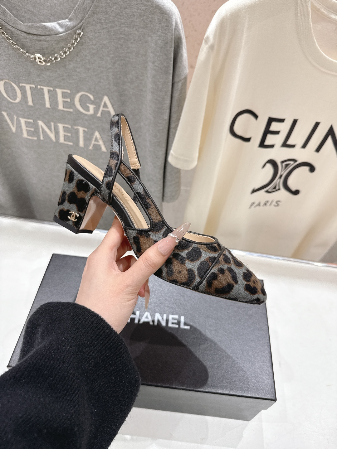 高版本出厂 CHANEL/香奈儿 小香F013 2026ss春夏🆕新款小圆头玛丽珍高跟凉鞋鞋楦精美，米兰