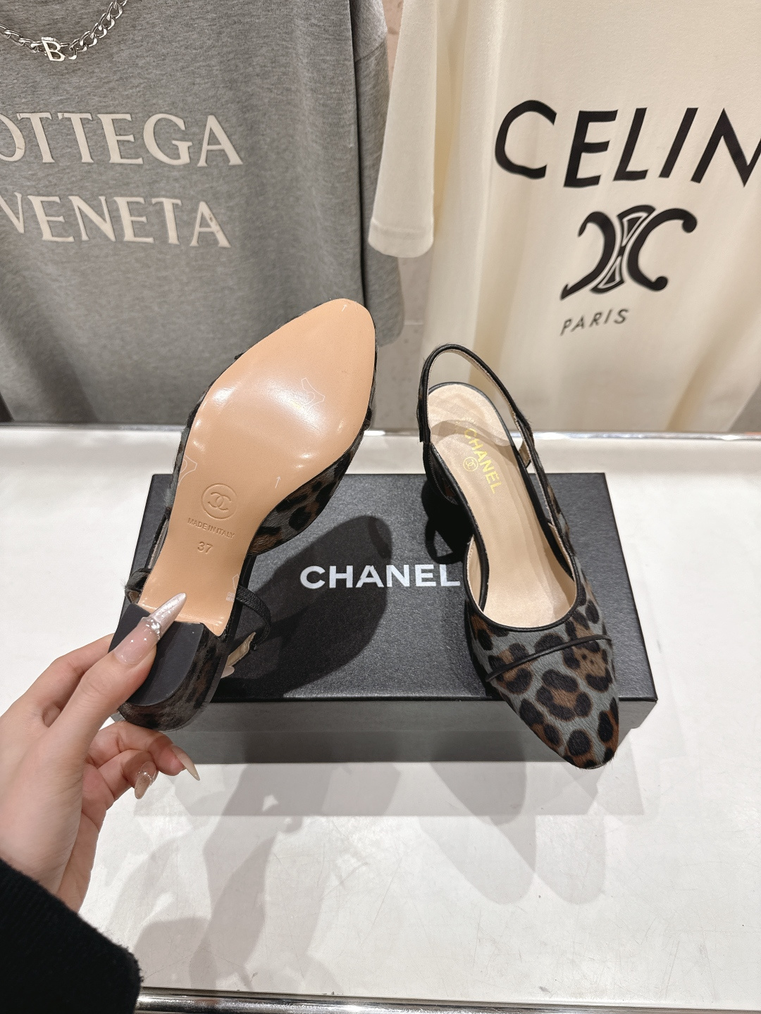 高版本出厂 CHANEL/香奈儿 小香F013 2026ss春夏🆕新款小圆头玛丽珍高跟凉鞋鞋楦精美，米兰