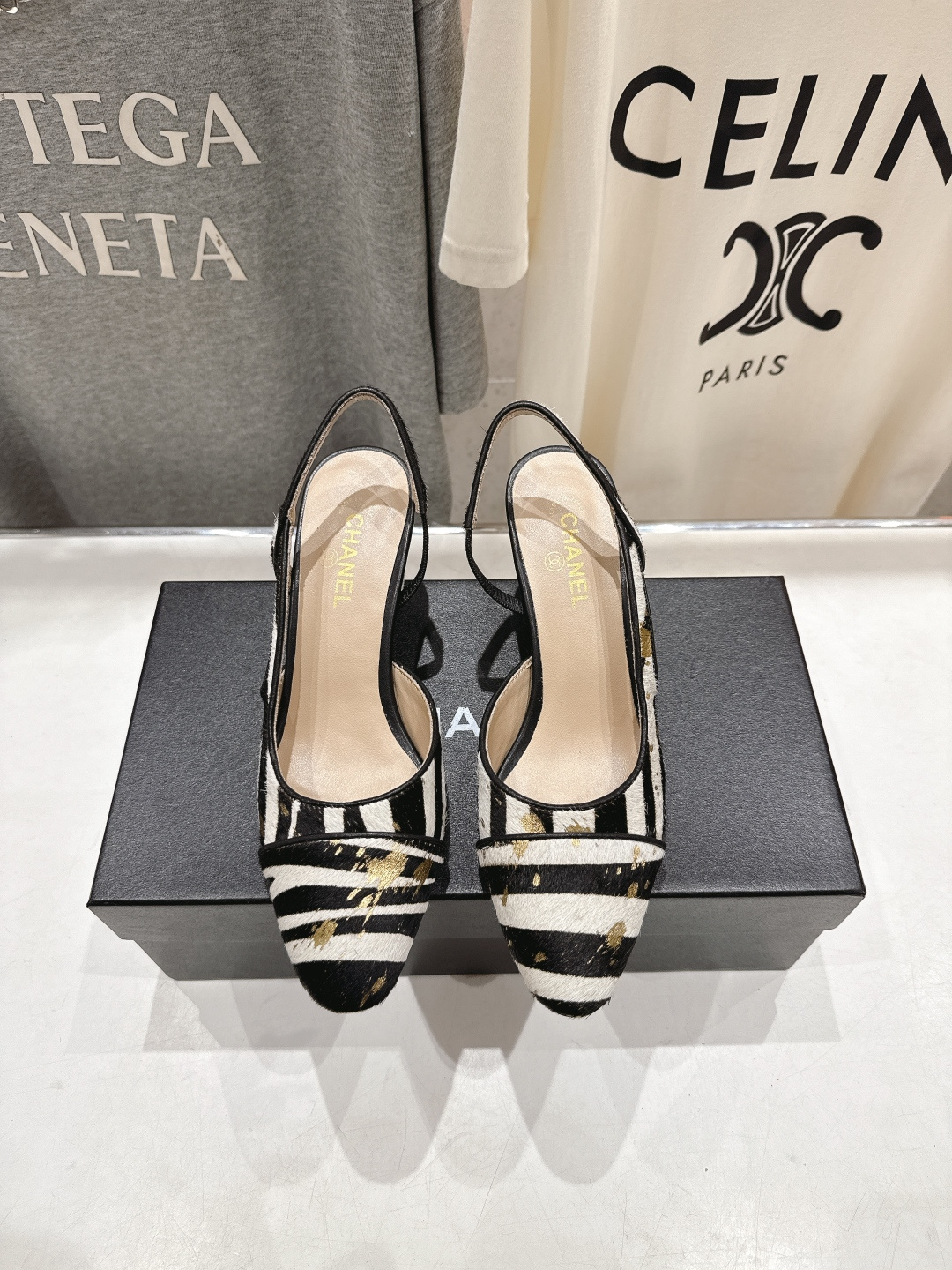 高版本出厂 CHANEL/香奈儿 小香F013 2026ss春夏🆕新款小圆头玛丽珍高跟凉鞋鞋楦精美，米兰