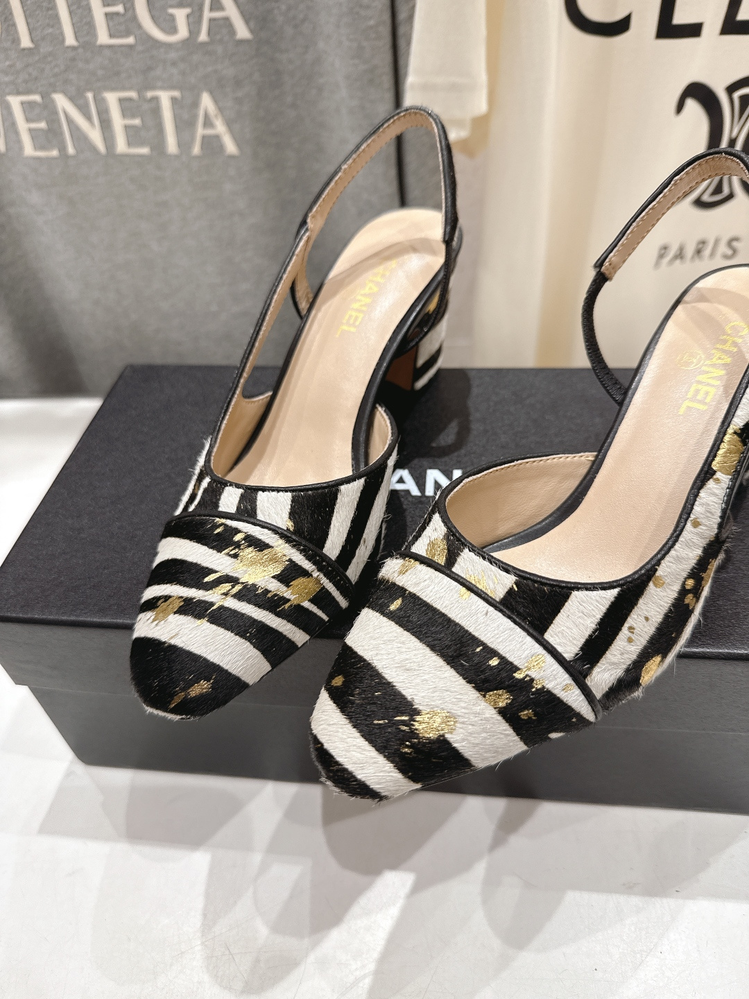 高版本出厂 CHANEL/香奈儿 小香F013 2026ss春夏🆕新款小圆头玛丽珍高跟凉鞋鞋楦精美，米兰