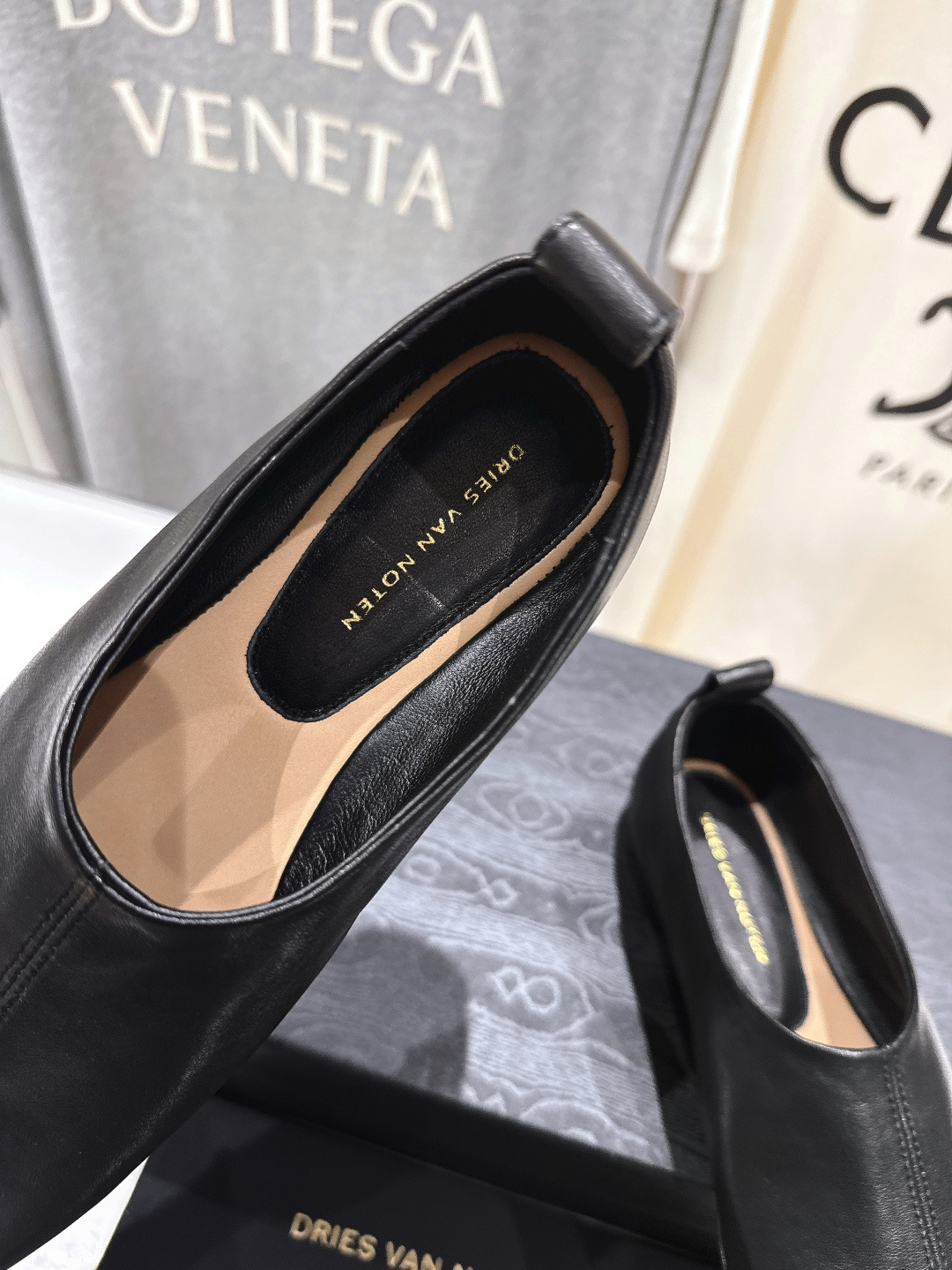 高版本出厂 Dries Van Noten#DVN F026新款平底复古乐福鞋一脚蹬懒人鞋休闲鞋，最近的