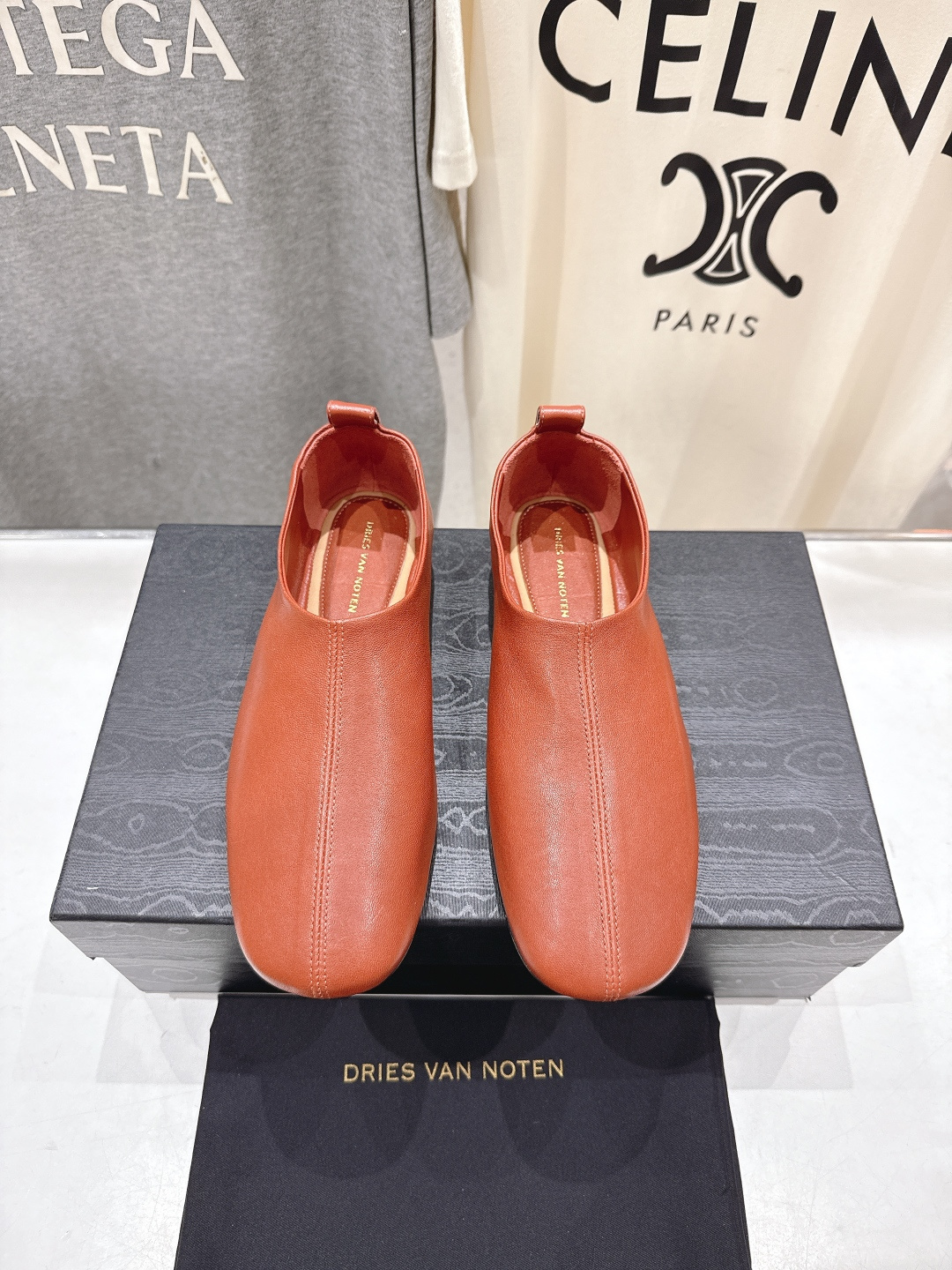 高版本出厂 Dries Van Noten#DVN F026新款平底复古乐福鞋一脚蹬懒人鞋休闲鞋，最近的