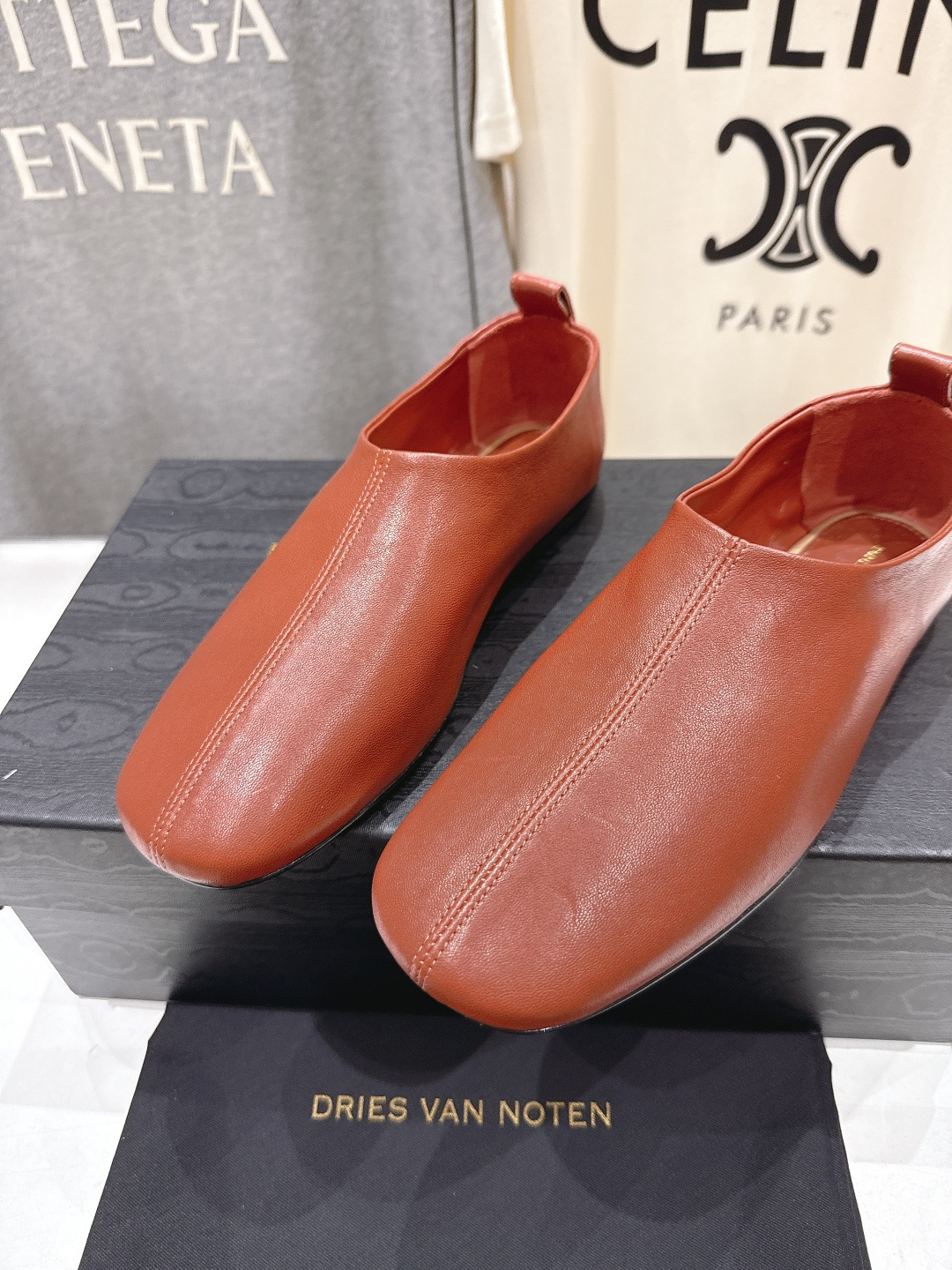 高版本出厂 Dries Van Noten#DVN F026新款平底复古乐福鞋一脚蹬懒人鞋休闲鞋，最近的